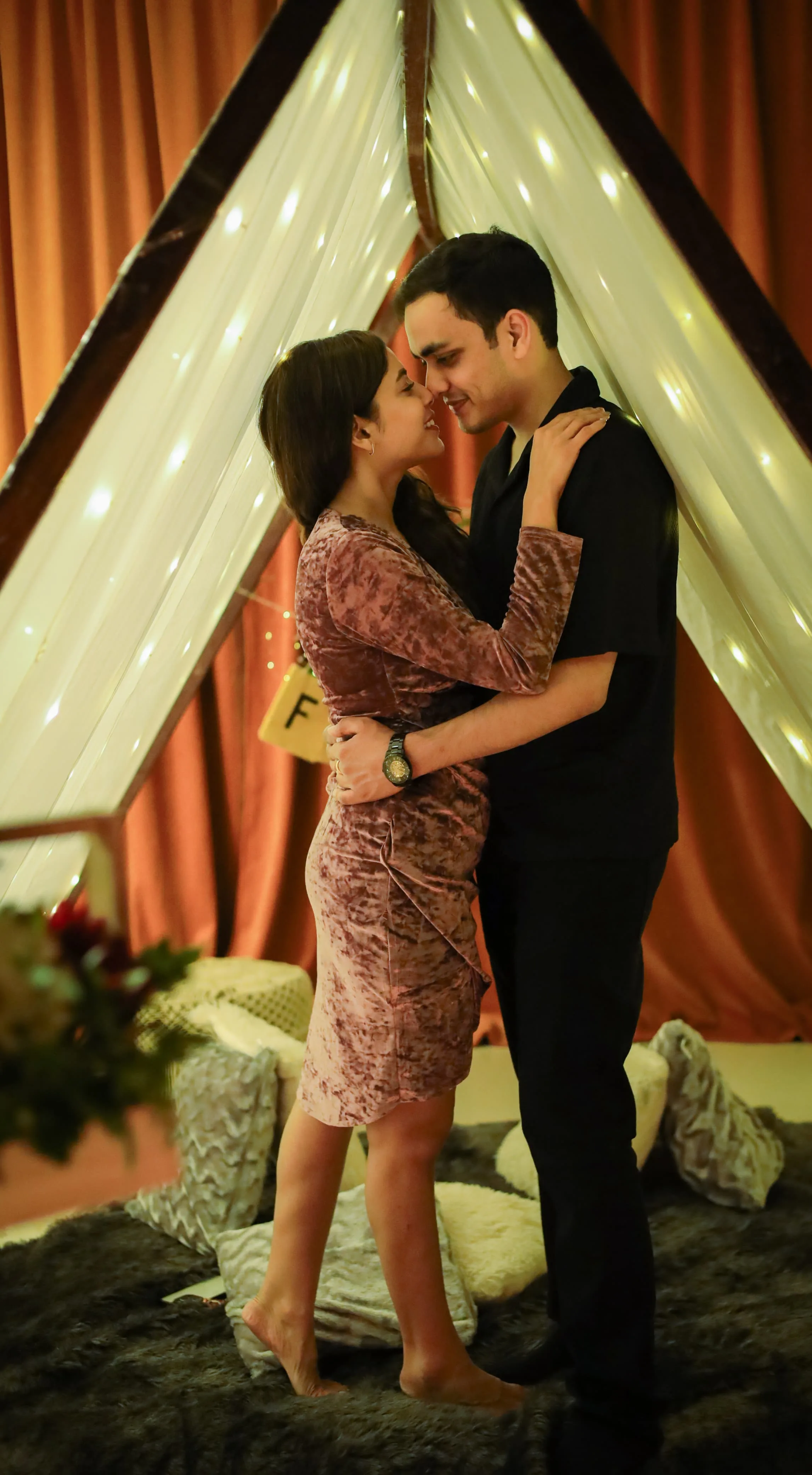 Tent of Romance - Image 10